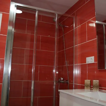 Zephiros Apartamento *